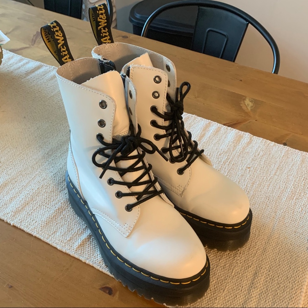 Smooth White Jadon Dr Martens